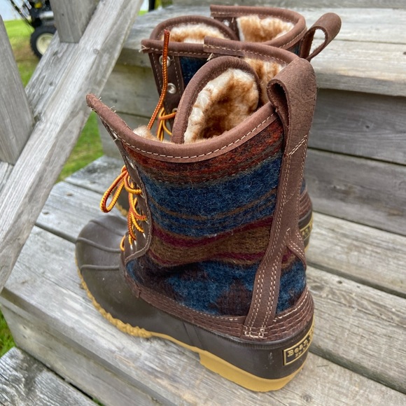 LL BEAN BOOT - Picture 2 of 3